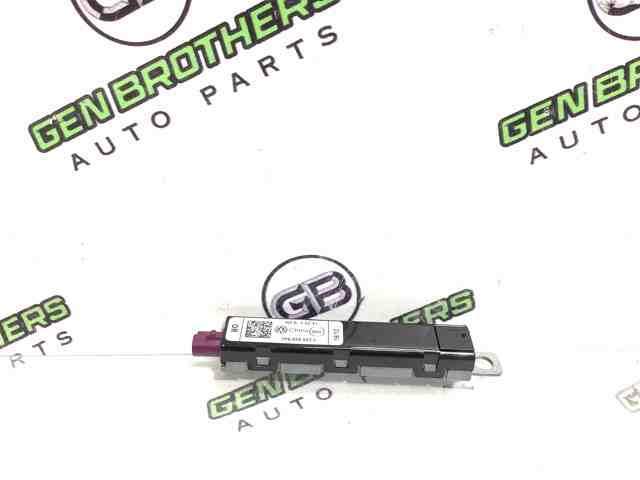 Підсилювач сигналу антени 7P6035552C VAG