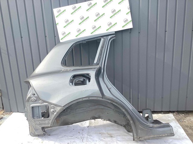 Бічна частина задні праві 7P6809844B VAG