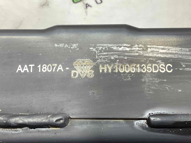 Усилитель бампера переднего добрий стан, був у використанні, не original 865304R050