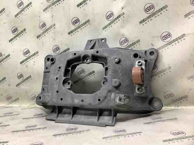 Кріплення кпп 8K0399263BH VAG