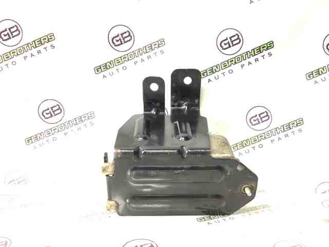 Радіатор охолодження, АКПП C2Z18818 LAND ROVER