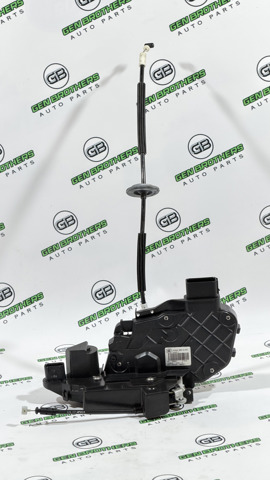 Замок задньої дверї, правої LR013890 LAND ROVER