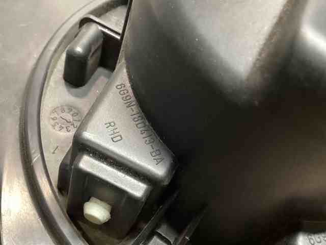 Електромотор пічки LR016627 LAND ROVER