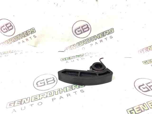 Натягувач ланцюга насоса масляного LR025261 LAND ROVER