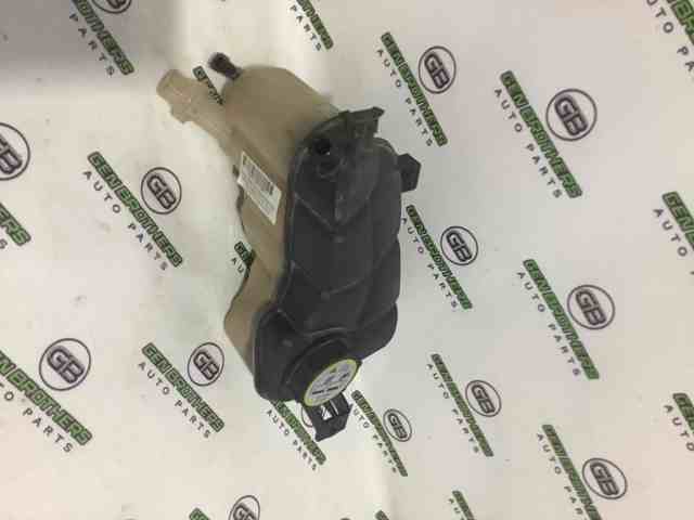 Бачок для води LR060349 LAND ROVER