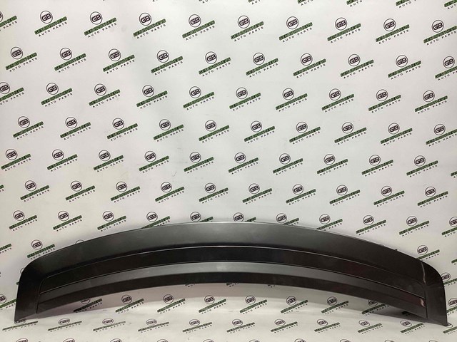 Молдинг капота LR079941 LAND ROVER