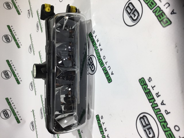 Права протитуманні фари LR080283 LAND ROVER