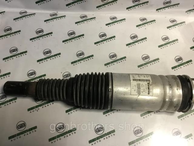 Ліва передня стійка LR087094 LAND ROVER