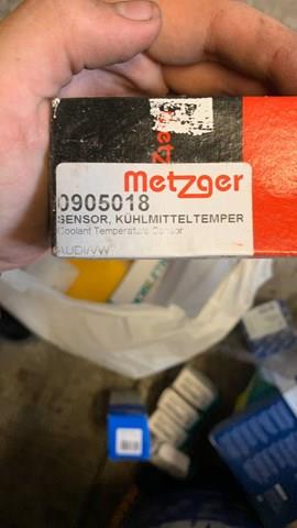 Покажчик температури охолоджуючої рідини 0905018 METZGER