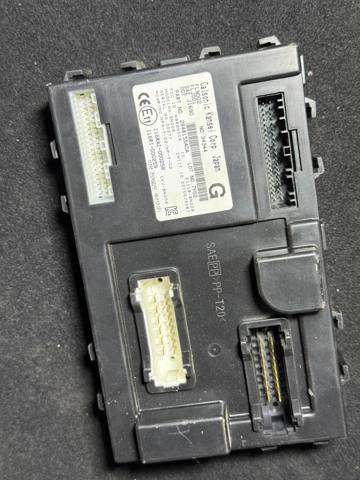 Блок комфорту 284B15SA0A NISSAN