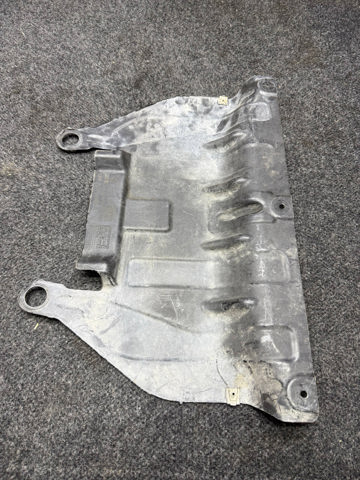 Захист двигуна передній 31146850067 BMW