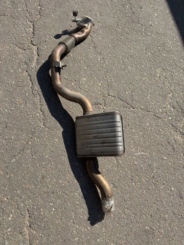 Глушник, передня частина 8W5253350H VAG