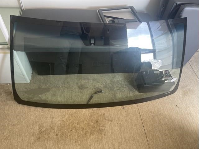 Купити 5610160976 Toyota Вікно вітрове
