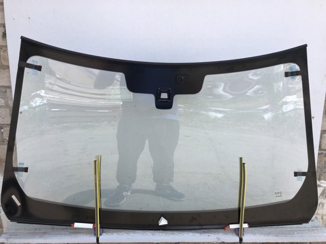 Автоскло Sekurit 7045ACDHMOVWZ95 ціна, від 630.20 USD