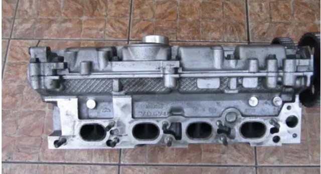 Купити 1001005 Volvo 