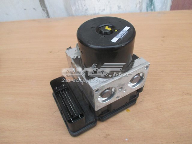 Блок АБС LR047446 Land Rover