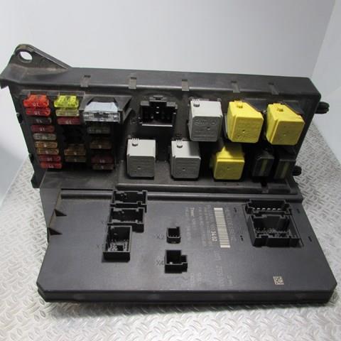 Купити A9069003402 Mercedes 