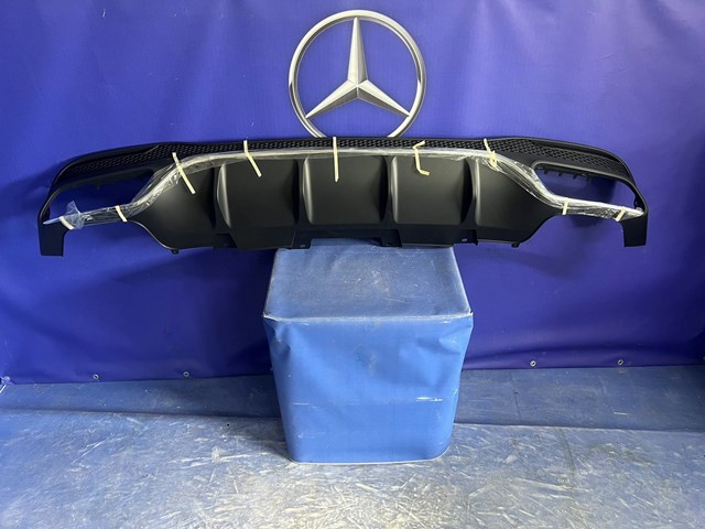 A1668851338 Mercedes 