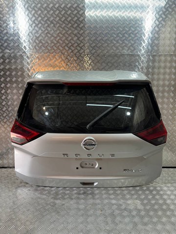Двері багажника Nissan/Infiniti 9001A6RC0A