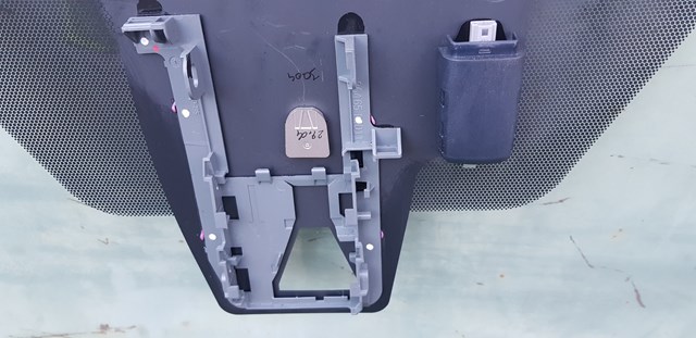 Лобове скло 56101F4060 Toyota