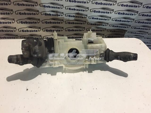 Підрульовий перемикач 255670019R Renault (RVI)