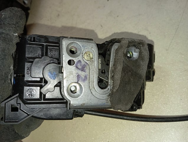  Renault (RVI) 825020073R