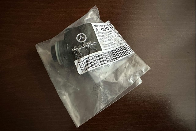 Датчик парктроніка бічний Mercedes A00090533079999