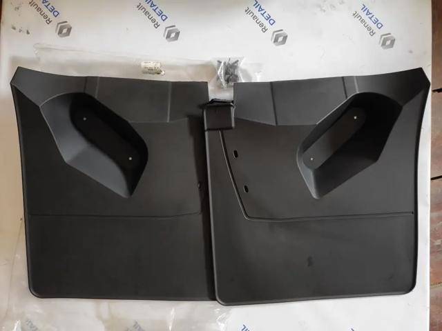 Купити 788137377R Renault (RVI) Бризковики задніх арок