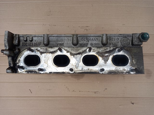 Головка блоку циліндрів VAG 03C103358F