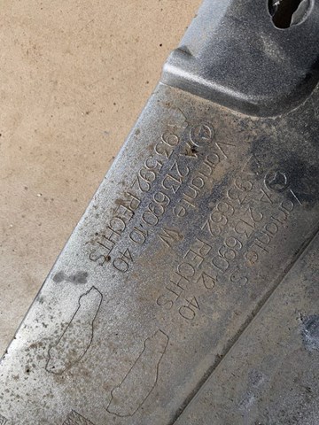  Mercedes A2136901040
