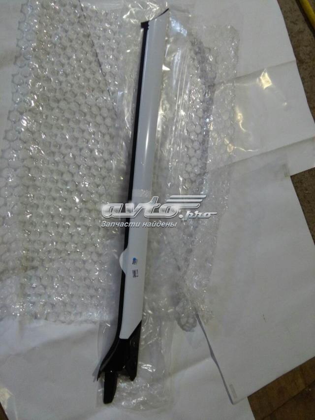 Накладка стійки кузова зовнішня, передня ліва LR052973 Land Rover