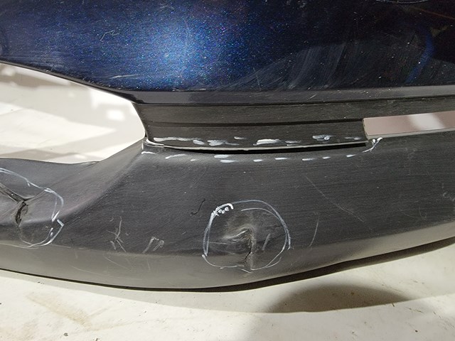 Купити DFR550031 Mazda Буфер (бампер) передній