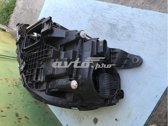 Фара права A1679060403 Mercedes