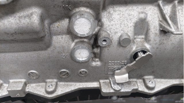Купити GA8HP70X BMW 