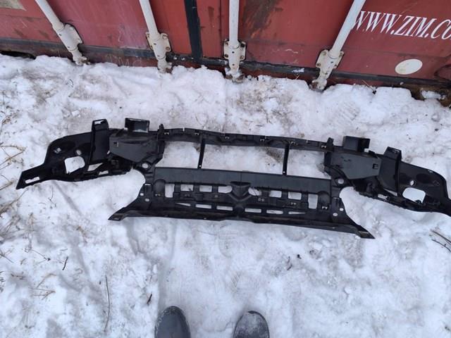 9810895080 Peugeot/Citroen Кронштейн бампера переднього, центральний