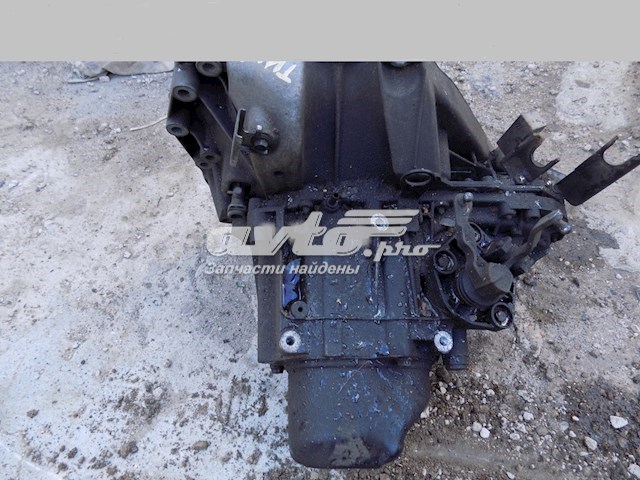 Купити Коробка передач Nissan Tiida  C11X