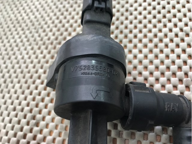 V752835580 BMW 