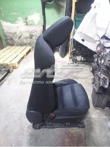 Купити G44A88161A02 Mazda 