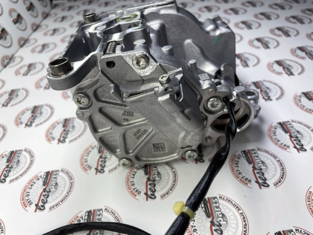  LR164063 Land Rover