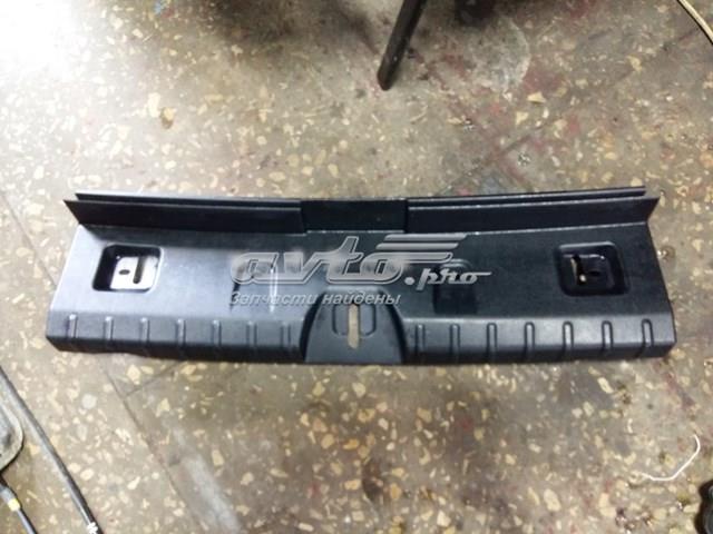 Накладка задньої панелі багажника BMW 7221868 ціна, від 7.79 USD