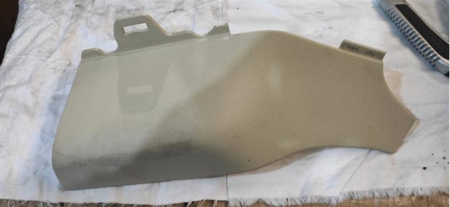 Ford DP53F04324A ціна, від 8.36 USD