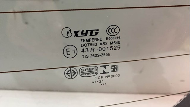 Скло третіх/п'ятих дверей XYG GS4406D21 ціна, від 64.05 USD
