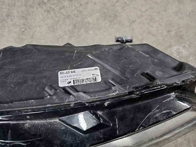 Основна фара - вставка Jaguar T2H57021 ціна, від 885.83 USD