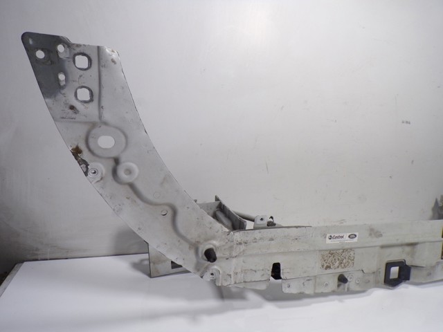 Рамка радіатора верхня Land Rover LR048565 ціна, від 207.78 USD