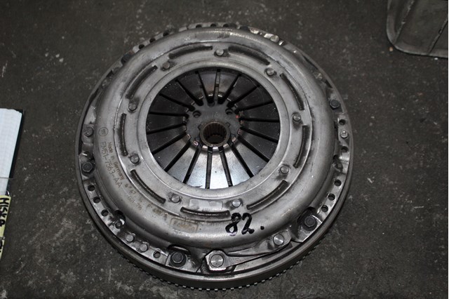 Ford FM517563AA ціна, від 27.98 USD