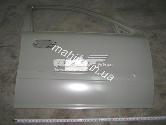 Дверка передня права Geely 6101040180001