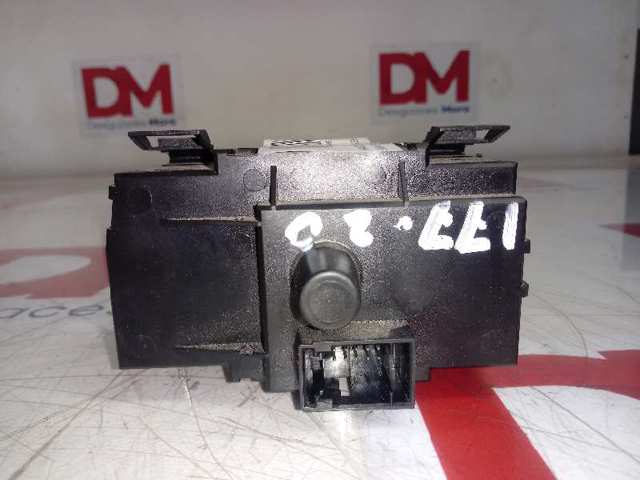 Купити 693279604 BMW 
