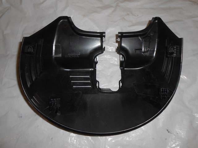 31424704 Volvo 