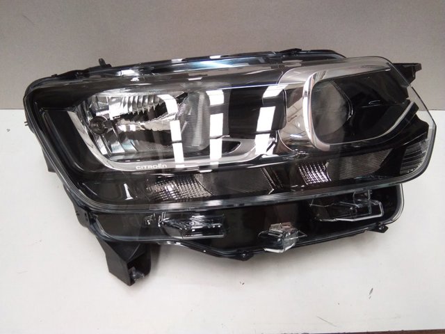Купити 9816824780 Peugeot/Citroen Права блок фара