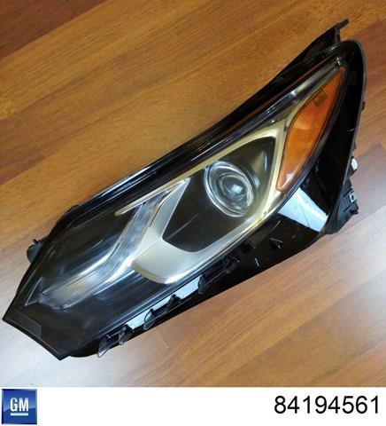 84194561 General Motors Фара дальнього світла в зборі